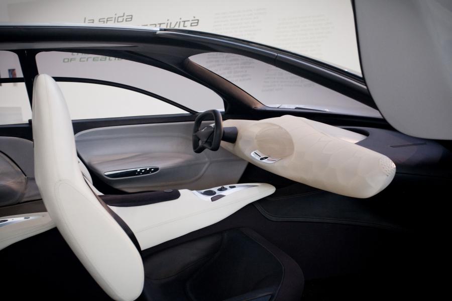 Интерьер Pininfarina Sintesi 2008 года  (фото 19 из 53)